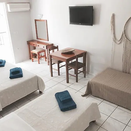 Aparthotel Calypso 4*
