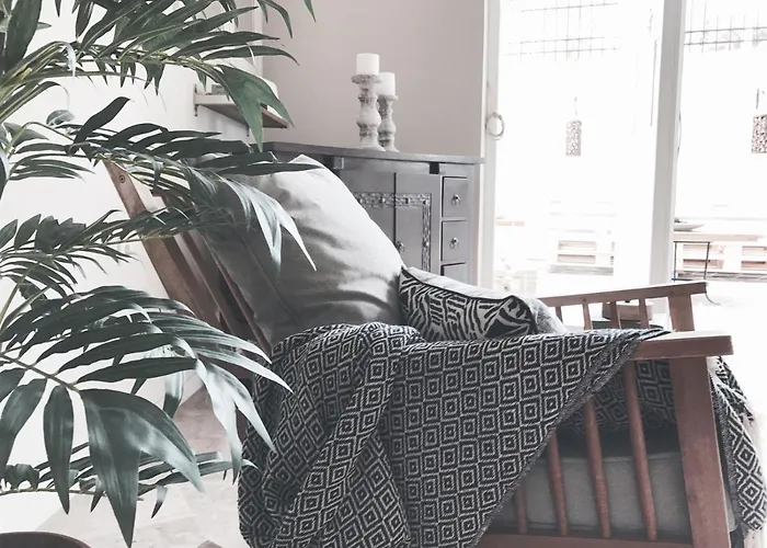 Ξενοδοχείο με διαμερίσματα Calypso Λουτρά Αιδηψού