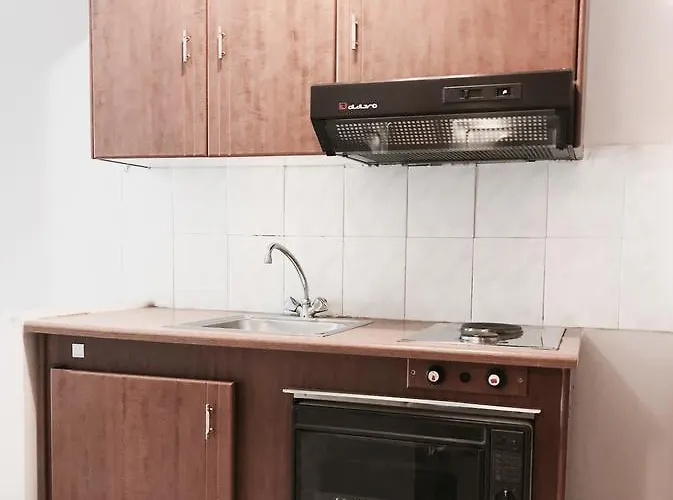 Calypso Aparthotel 3*