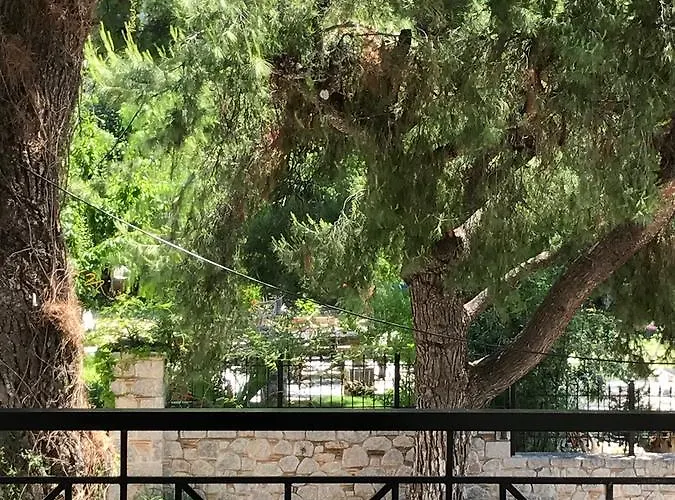 Calypso Λουτρά Αιδηψού