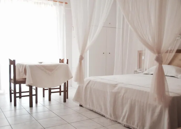 Ξενοδοχείο με διαμερίσματα Calypso Λουτρά Αιδηψού