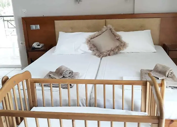 Calypso Aparthotel 3*